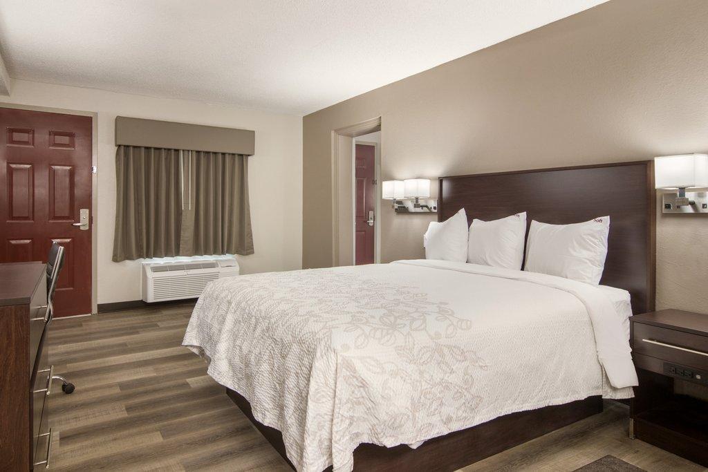 Red Roof Plus+ & Suites Erie Εξωτερικό φωτογραφία