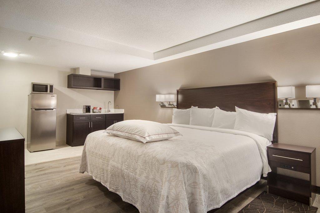 Red Roof Plus+ & Suites Erie Εξωτερικό φωτογραφία