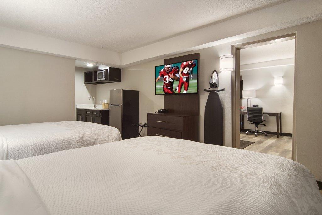 Red Roof Plus+ & Suites Erie Εξωτερικό φωτογραφία